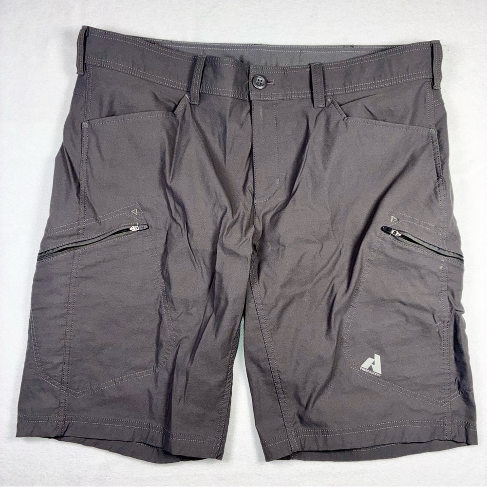 Eddie Bauer Shorts Mens 40x12 Gray First Ascent Tech Cargo Hiking Outdoors